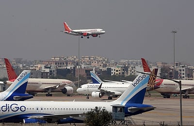 உள்நாட்டு விமானப் பயணிகள் எண்ணிக்கை அதிகரிப்பு!